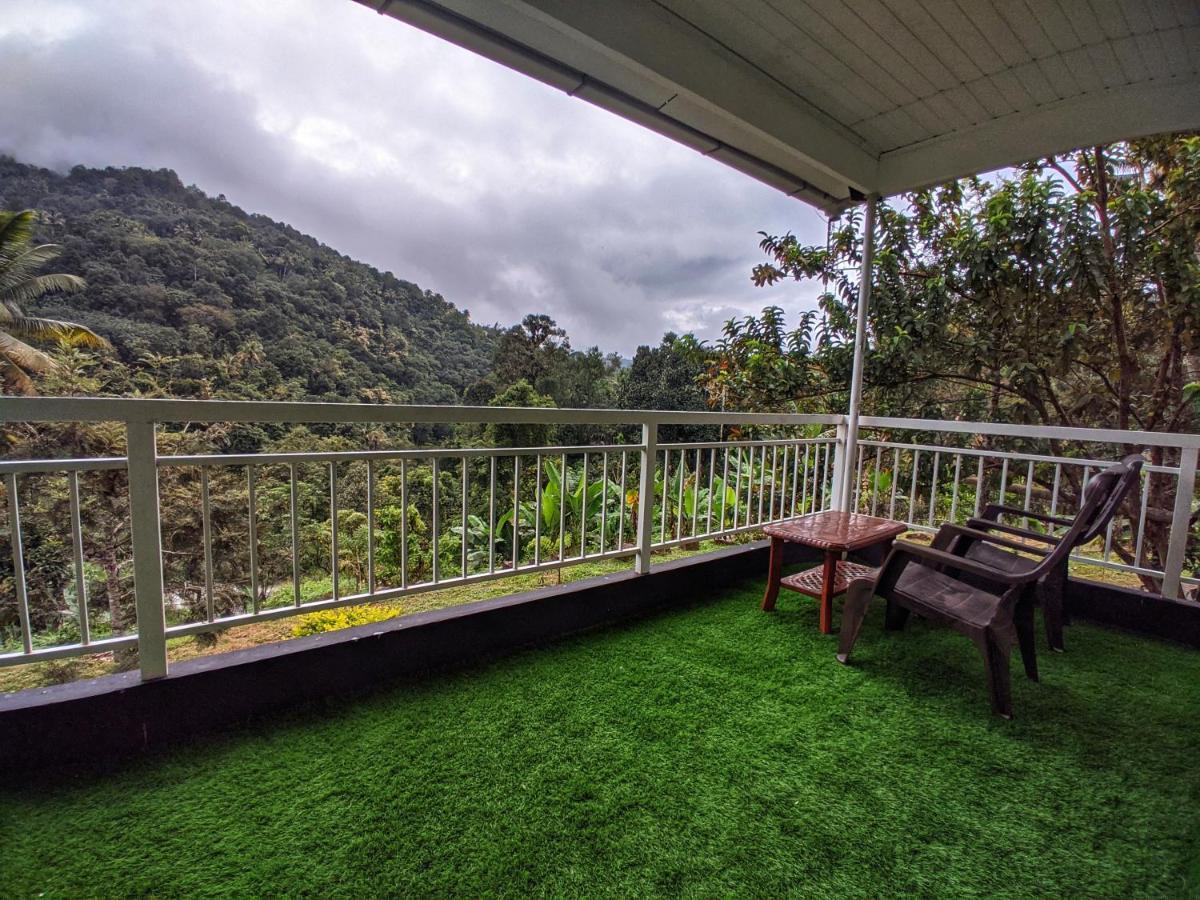 Riverbench Homestay Munnar Anaviratty Exterior foto