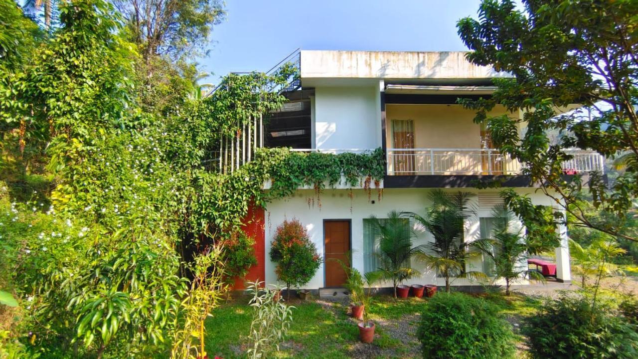 Riverbench Homestay Munnar Anaviratty Exterior foto